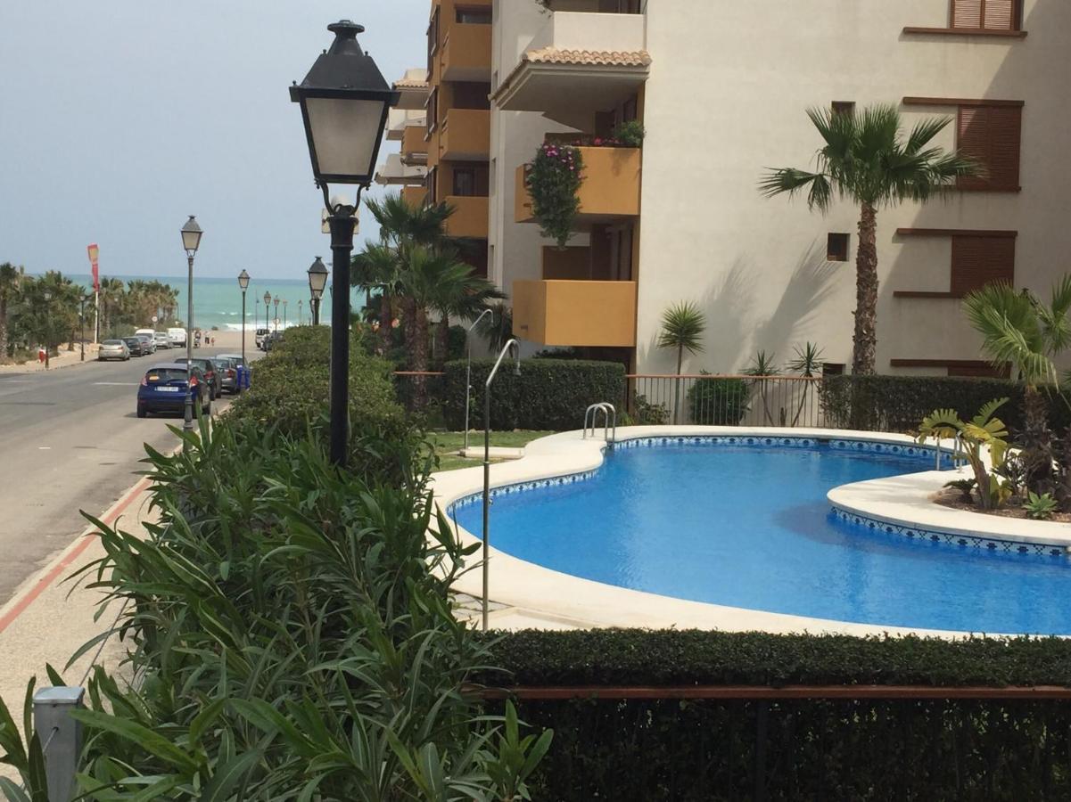 Ferienwohnung Torrevieja 200M From Sea Punta Prima Alicante Exterior foto