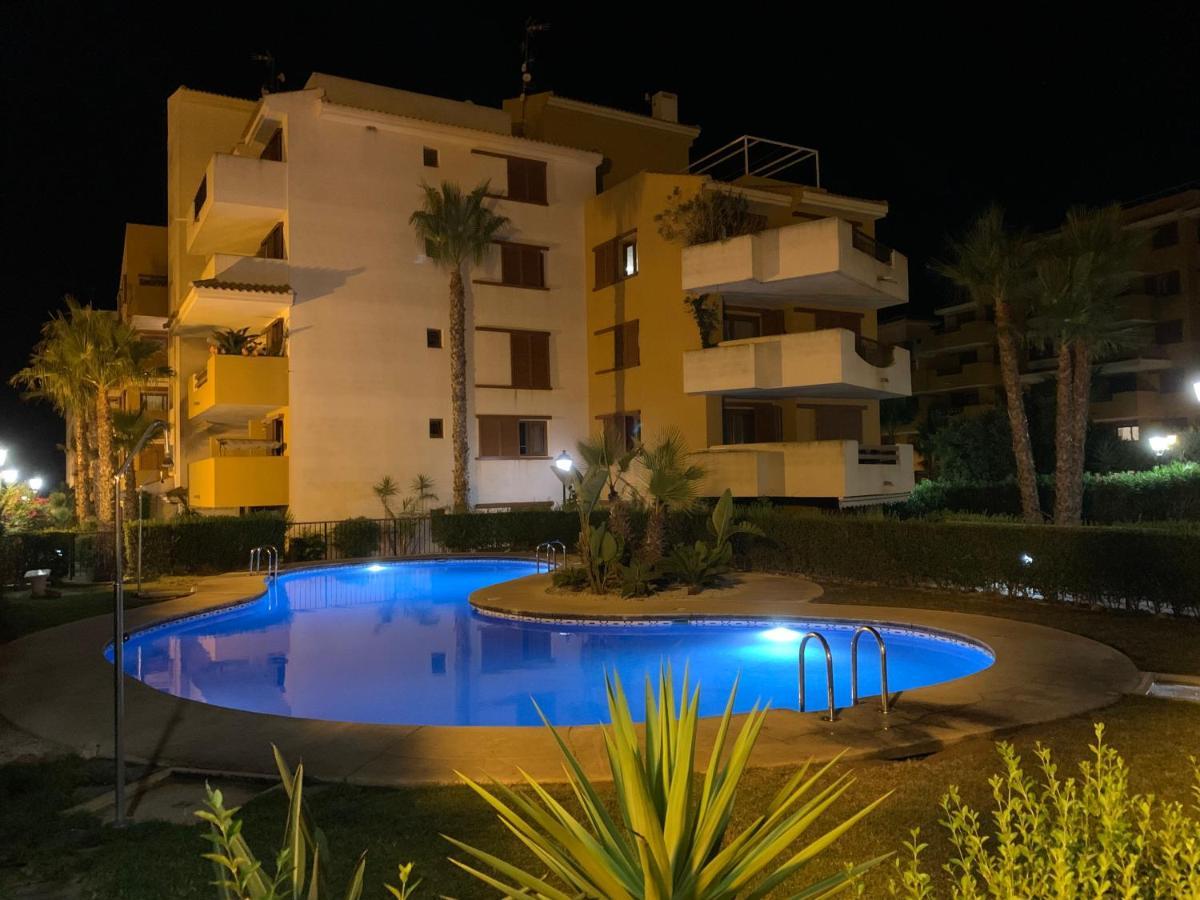 Ferienwohnung Torrevieja 200M From Sea Punta Prima Alicante Exterior foto