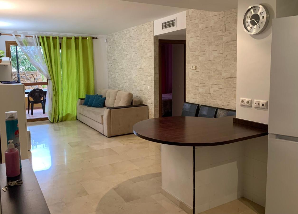 Ferienwohnung Torrevieja 200M From Sea Punta Prima Alicante Exterior foto